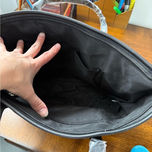 Leopard Print Tote, Wrislet/Crossbody, and Wallet Set - Picture 4 of 16